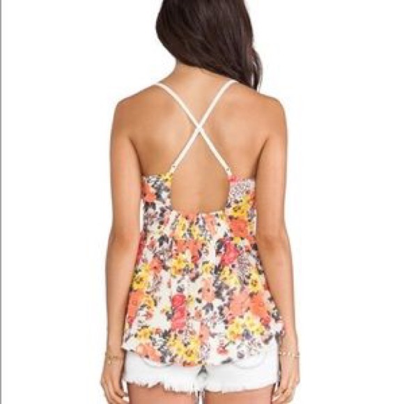 Free People Tops - 🌸 Free people sweet floral tank with cross back✨